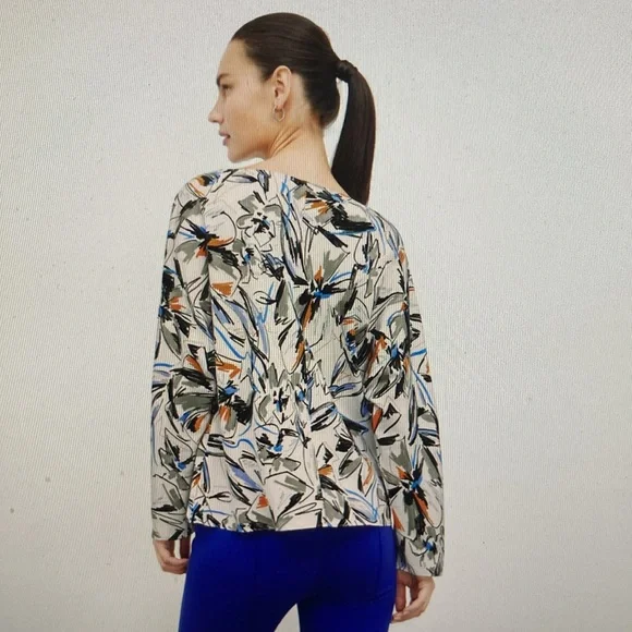 Wren Top MM Lafleur - Picture 3 of 11